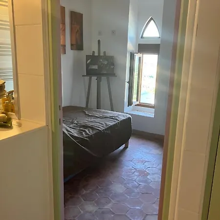 Le Petit Castellas